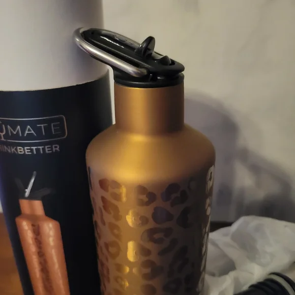BNIB Brumate Rehydration Gold Leopard Water Bottle - Picture 3 of 3